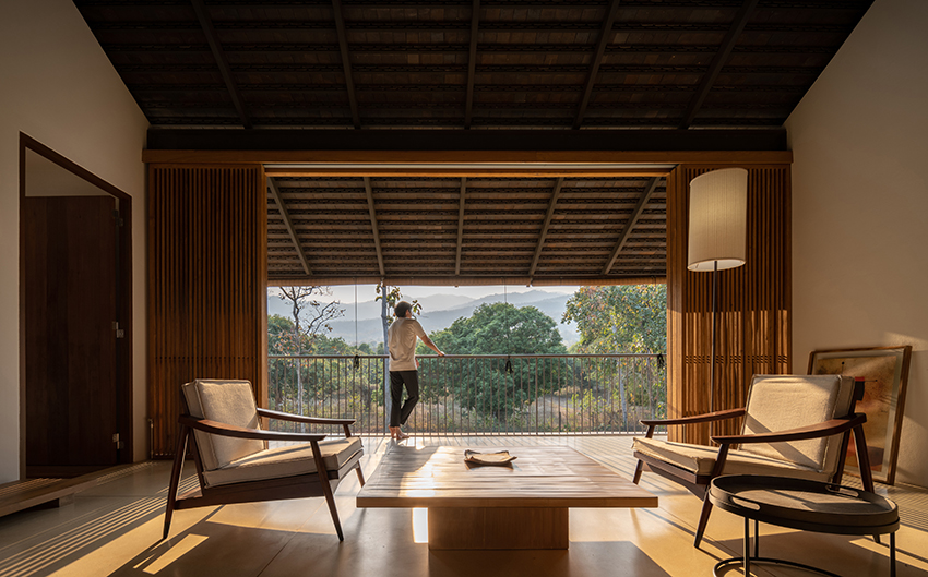 bamboo blinds and gable roof shield, nong ho house 17 in tropical Thailand