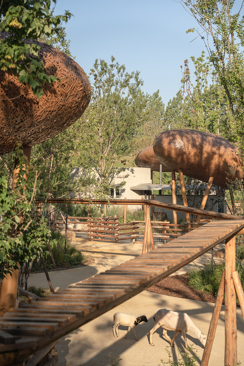 Luxury Island Farm diseñada por diferentes colegas 4