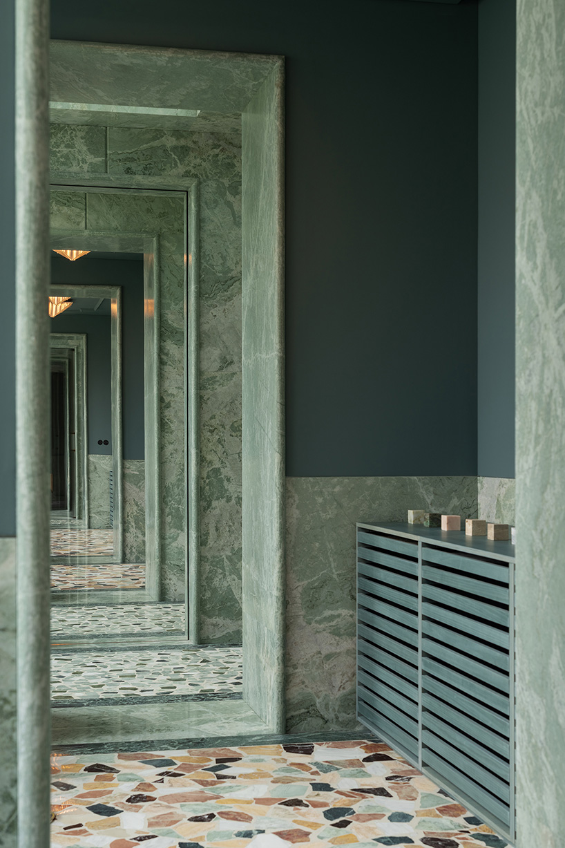 green marble clads gallery showroom&rsquo;s immersive interiors in shenzhen