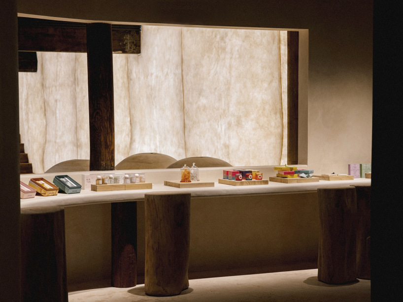 tai silk courtyard the symbiosis of heritage art and renovated traditional spaces 7