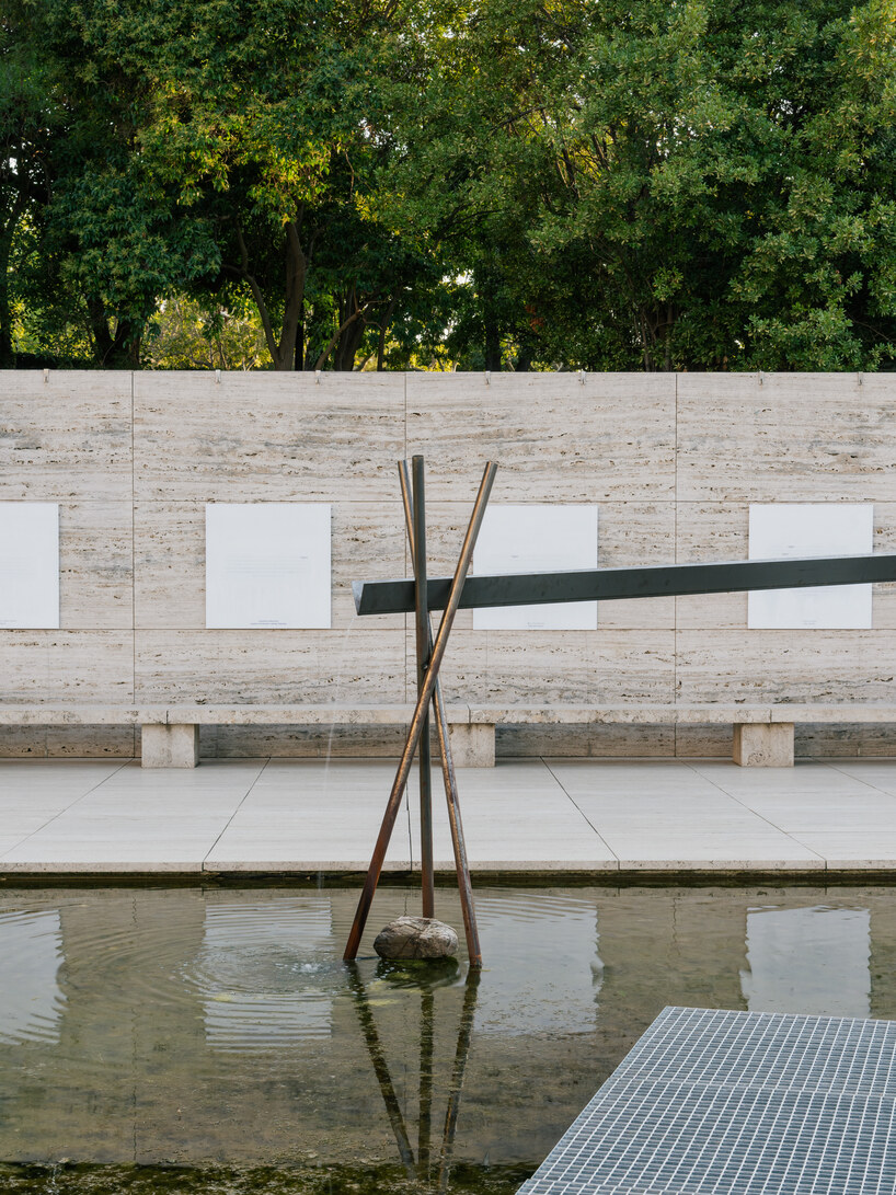 plou prou makes water evaporation visible at mies van der rohes barcelona pavilion 10