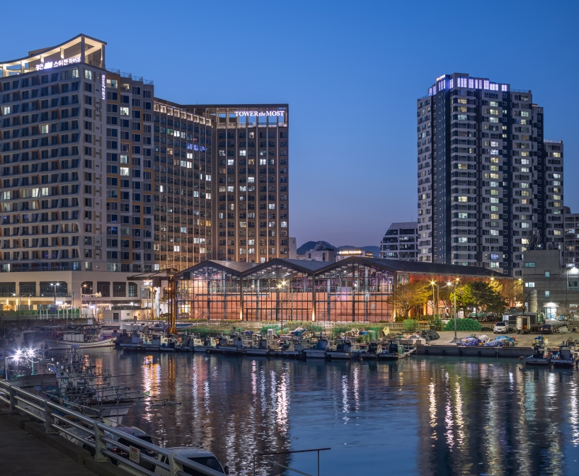 red brick and steel framework composes millac the market in south korea