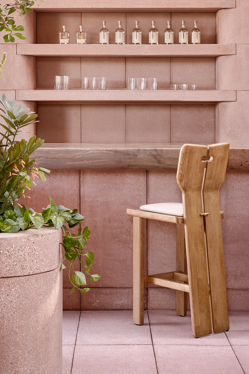 ignacio urquiza and ana paula de alba set sand-toned monolithic restaurant on mexico’s coast
