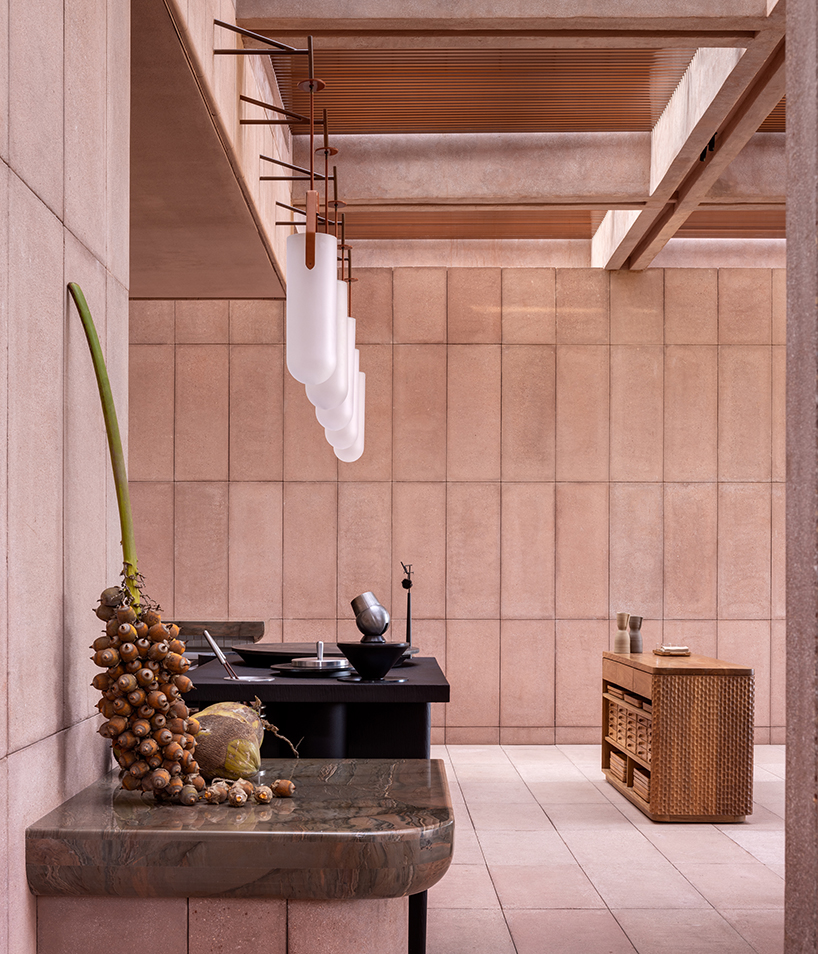 ignacio urquiza and ana paula de alba set sand-toned monolithic restaurant on mexico’s coast