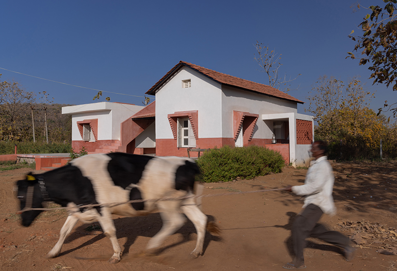 Los sistemas de vivienda elástica climática reconsideran la carcasa rural con lógica de material y modularidad 1