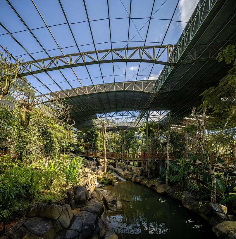 AM2 arquitetura develops immersive green biopark in the outskirts of são paulo