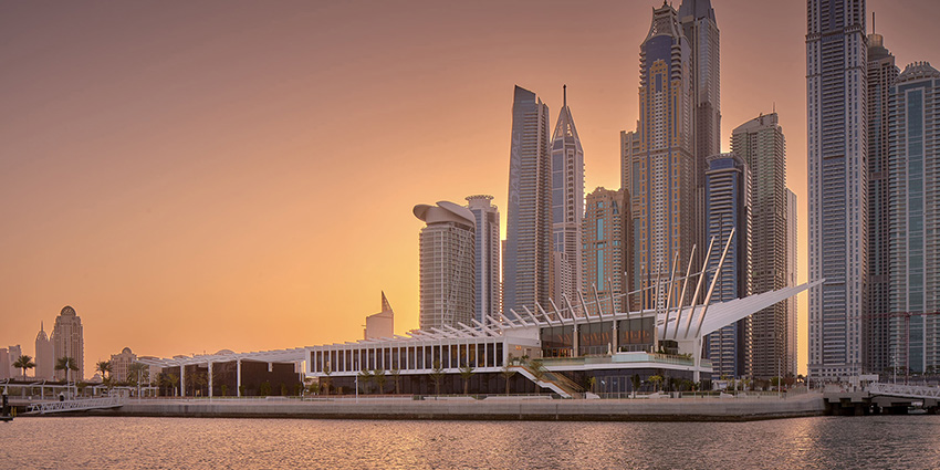 Soaring Elegance of the Dubai Harbour Yacht Club