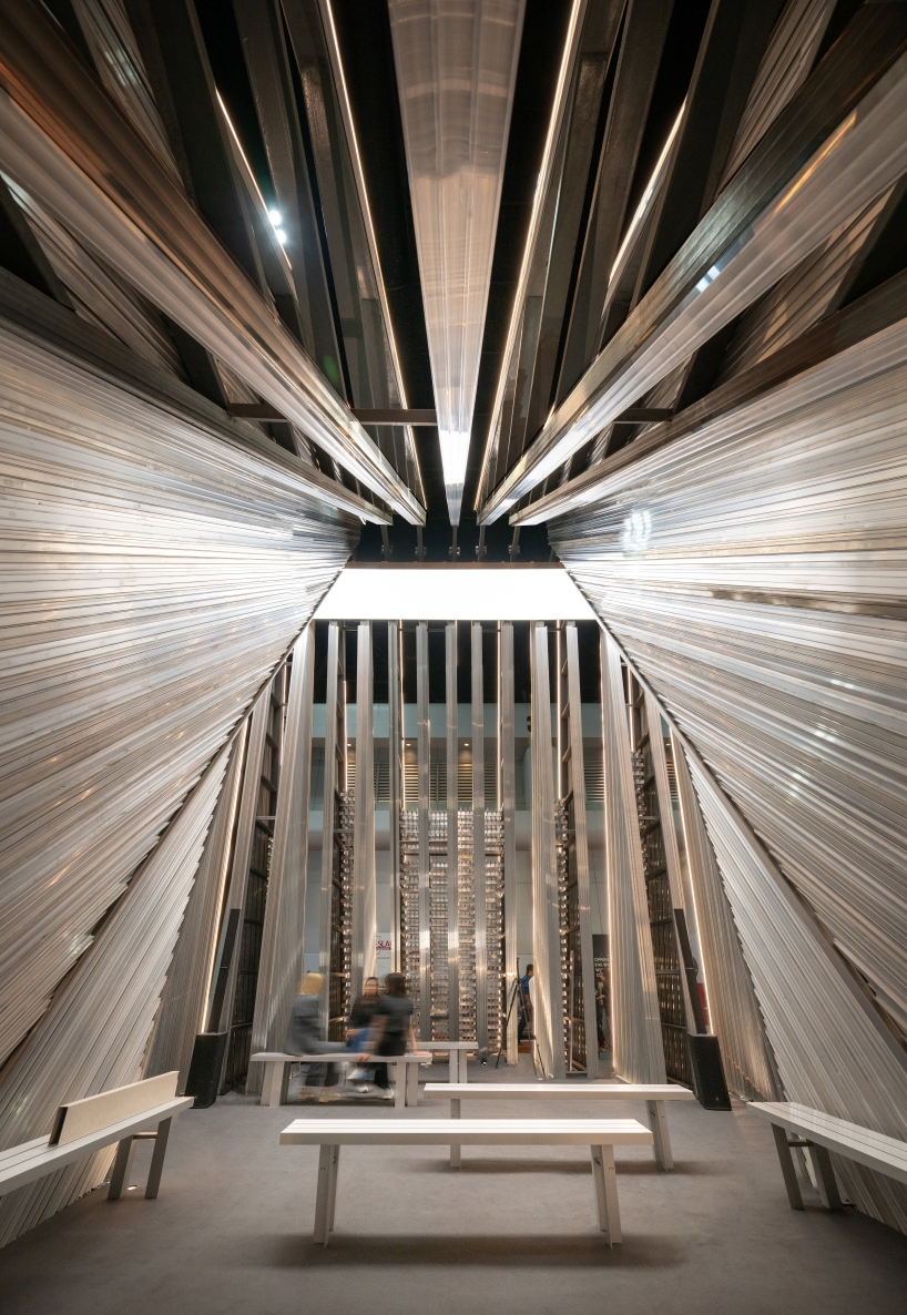 fan-shaped aluminum structure shapes unfold demountable exhibition pavilion - 7