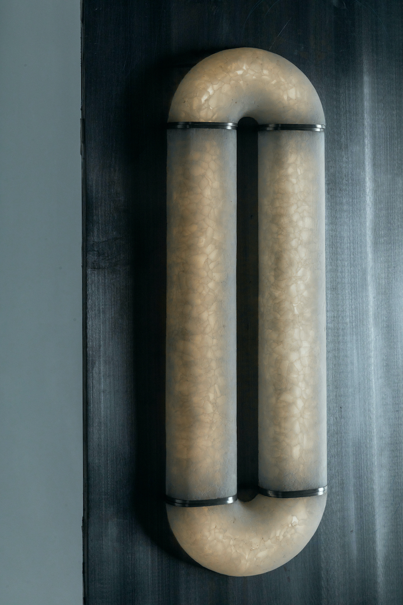 fresh.glass upcycles discarded glass chips into frosty modular lamps