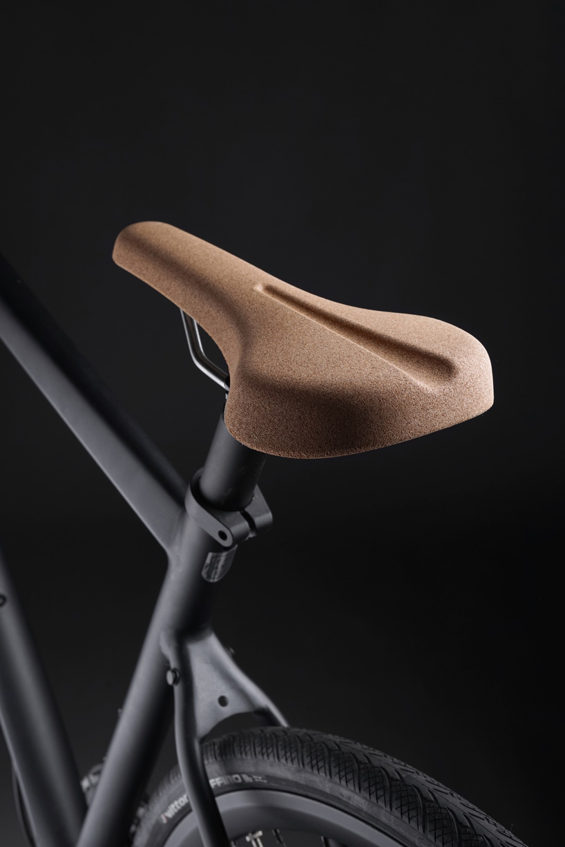 Frame Cycles Unveils FR-1: A Cork and Titanium Sustainable Bike Saddle