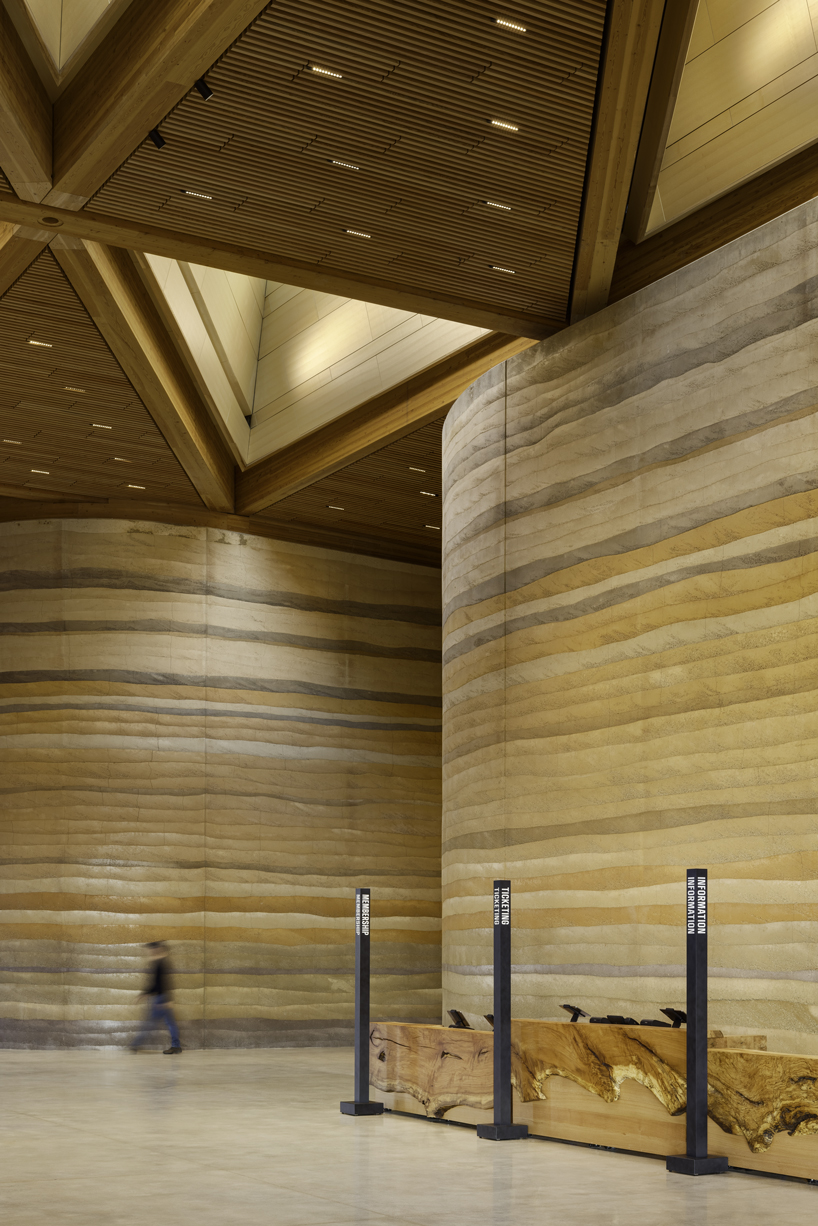 studio loutsis integrates timber wayfinding into snøhetta’s theodore roosevelt library - 7