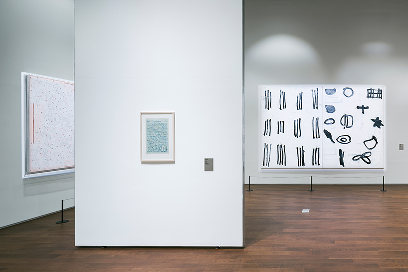 sinuous steel ribs flow around unsangdong architects' art museum in korea