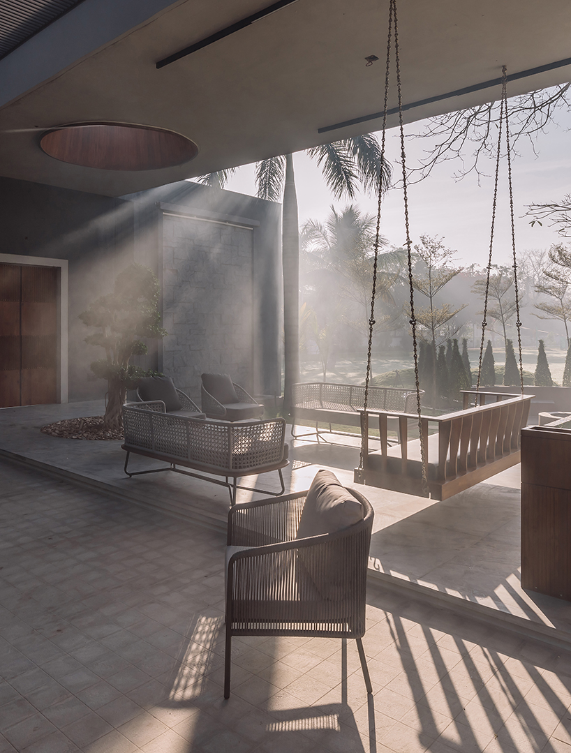 bellevue a house in a park 2