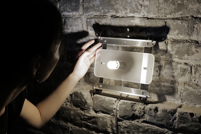 art-chitecture modular furniture system turns chairs and lamps into spatial sculptures - 9