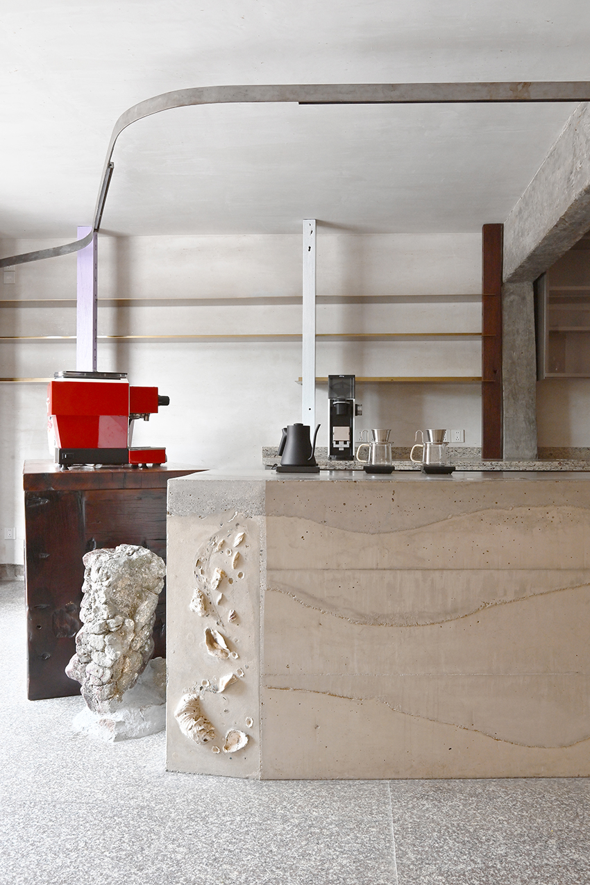 SHAWADS weaves maritime heritage into quanzhou local fish coffee's ocean-like interior