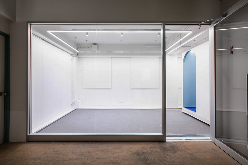 naoshi kondo studio crafts a versatile sliding office space in kyoto