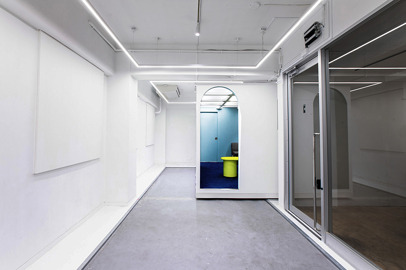 naoshi kondo studio crafts a versatile sliding office space in kyoto