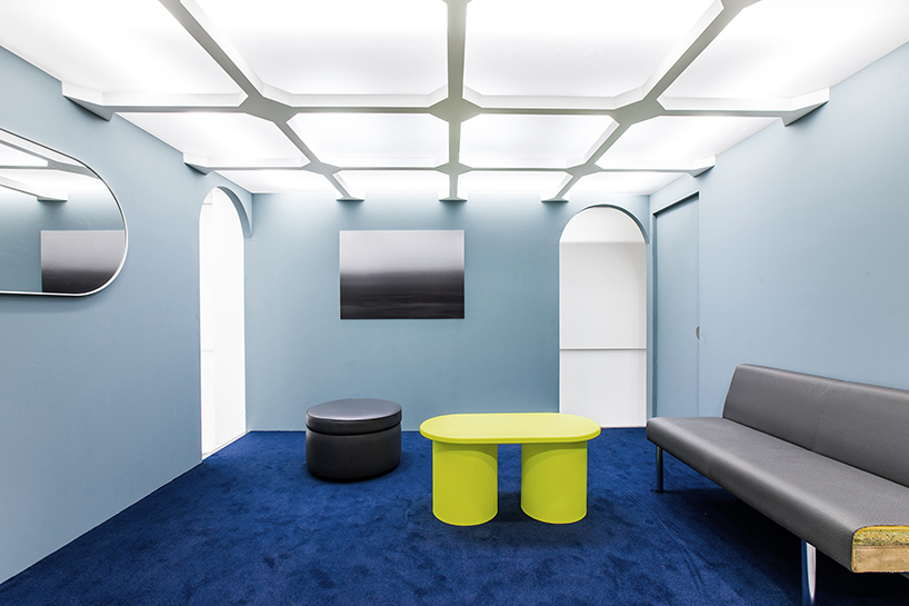 naoshi kondo studio crafts a versatile sliding office space in kyoto