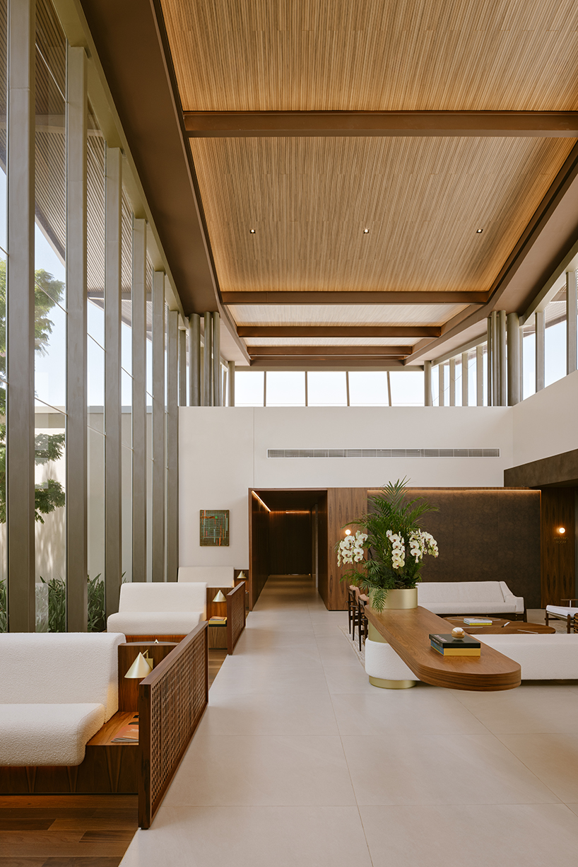 wing roofs shape private airport terminal in são paulo by perkins&will and pascali semerdjian