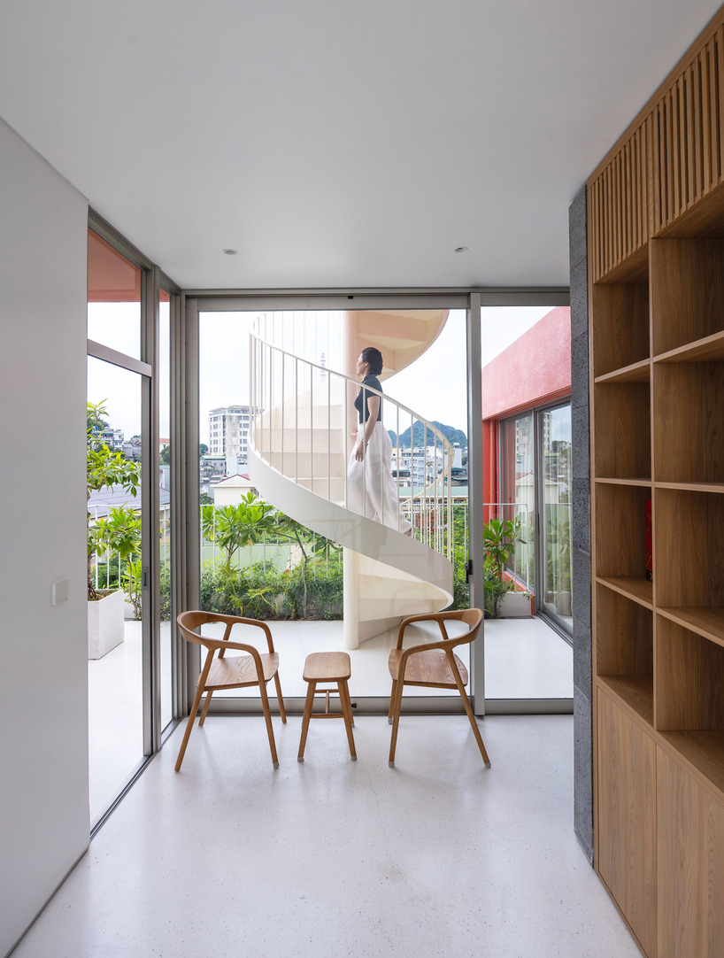 hiens house the townhouse with two facades standing out on the street in vietnam 9