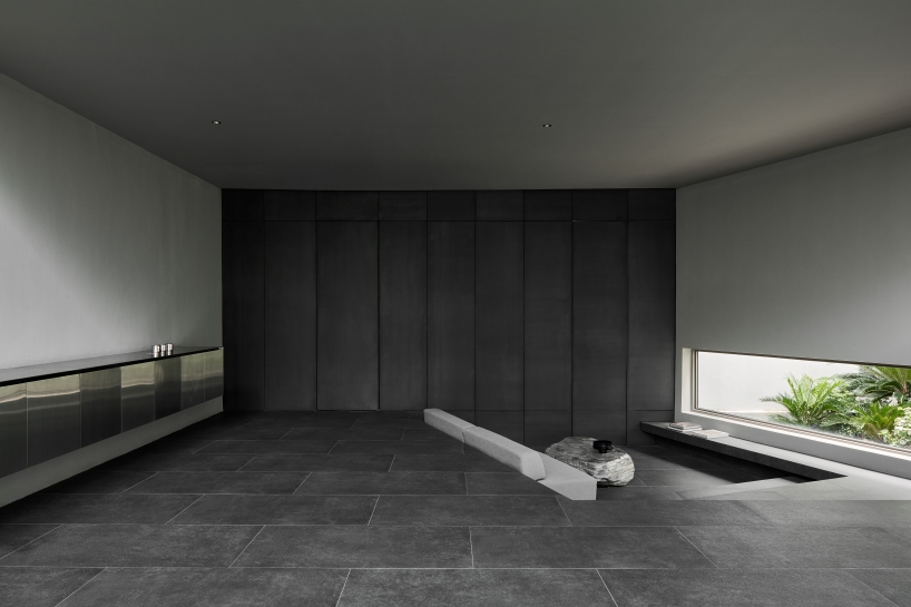 tattoo atelier and residence merge within angular casa T sculpted by SSAA in bangkok