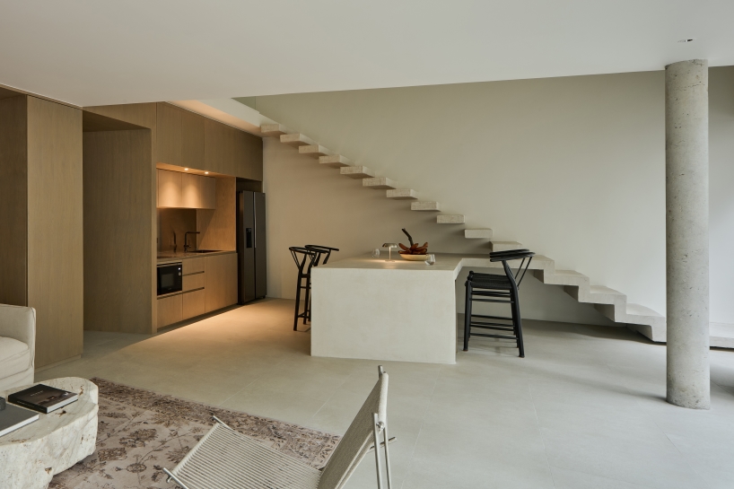 tattoo atelier and residence merge within angular casa T sculpted by SSAA in bangkok