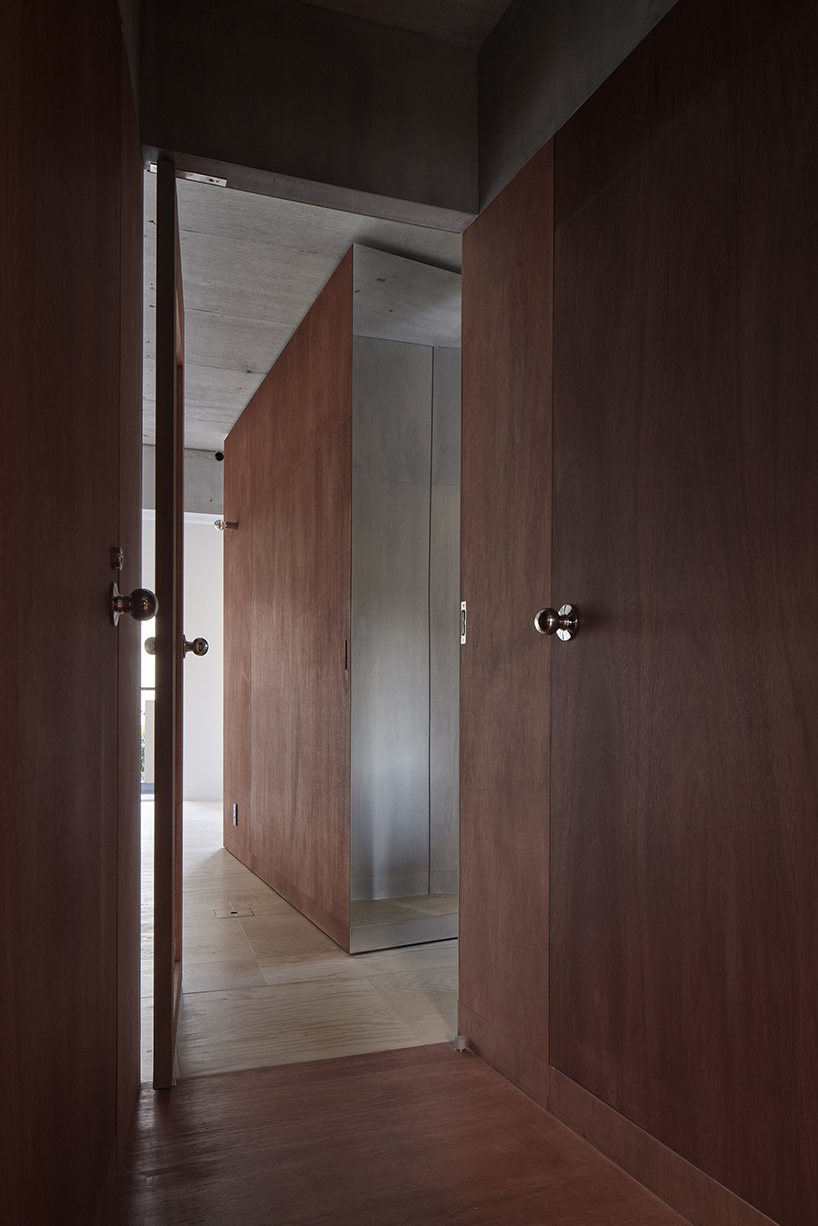 ultra studio introduces elliptical reconfigurable layout within nLDKX apartment in tokyo