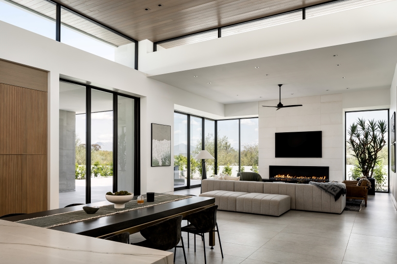 Ty Harrison prioritizes an inner outdoor transition without problems in this modern house in Arizona 4