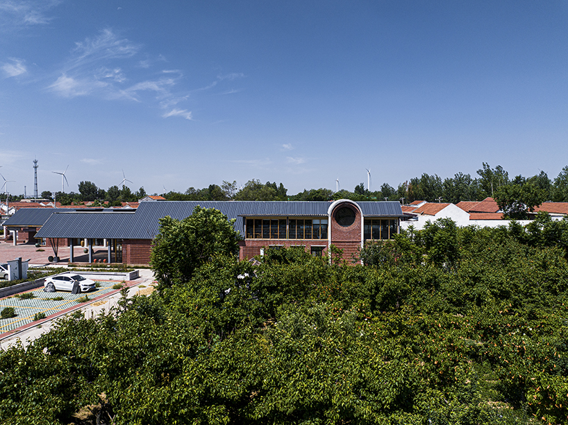 traditional cellular geographic patterns inform li guifen rural complex's layout in china