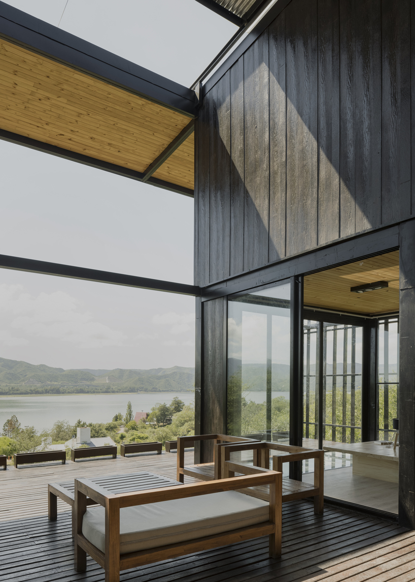 pablo senmartin's casa solar utilizes nature for climate self-regulation amid argentina ravine