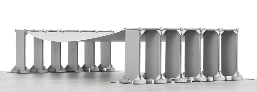 mola 4 lets you assemble structurally-sound models of iconic buildings