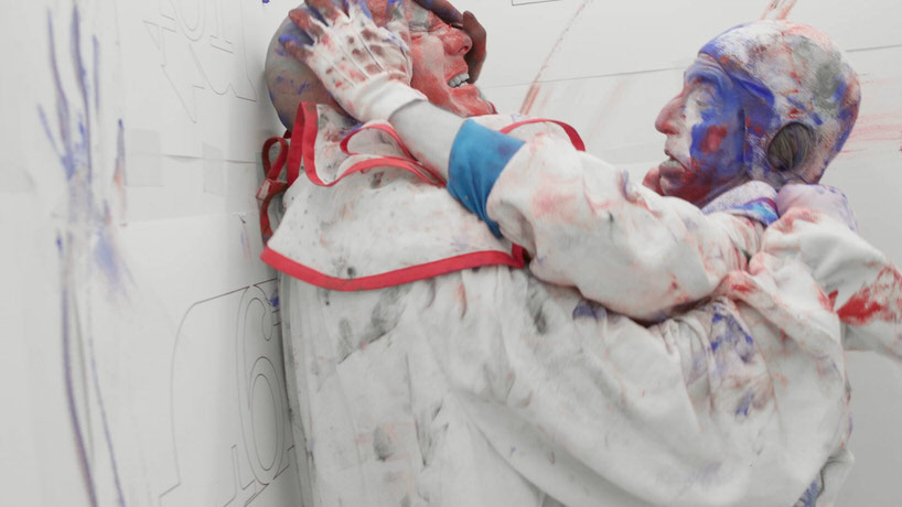 El oso se encuentra con el águila, se desata toda la potencia de fuego, la sociedad abraza el caos con experimentos explosivos 61 4