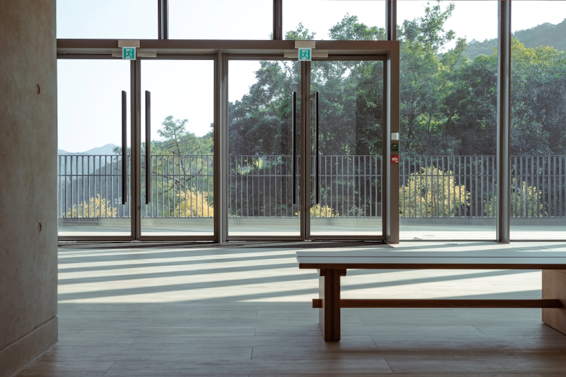 cantilevered concrete mass by rocco design expands cuhk art museum in hong kong