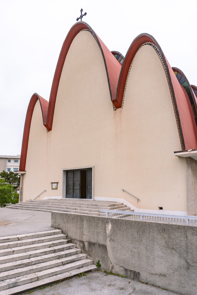 Arnold Smead capture les rêves concrets de Trieste et les monuments méconnus des modernistes