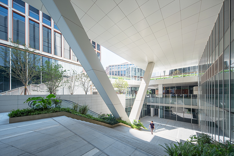 Financial center building foundations undermined by AI Planetworks form communal center in Shanghai