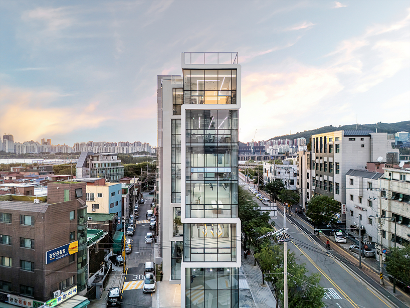 concrete and glass interplay upon kn global seoul headquarters' facade by zaira