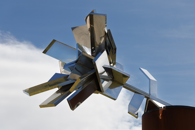 engraved soldiers’ names cover corten steel cylinder memorial in portugal - 5