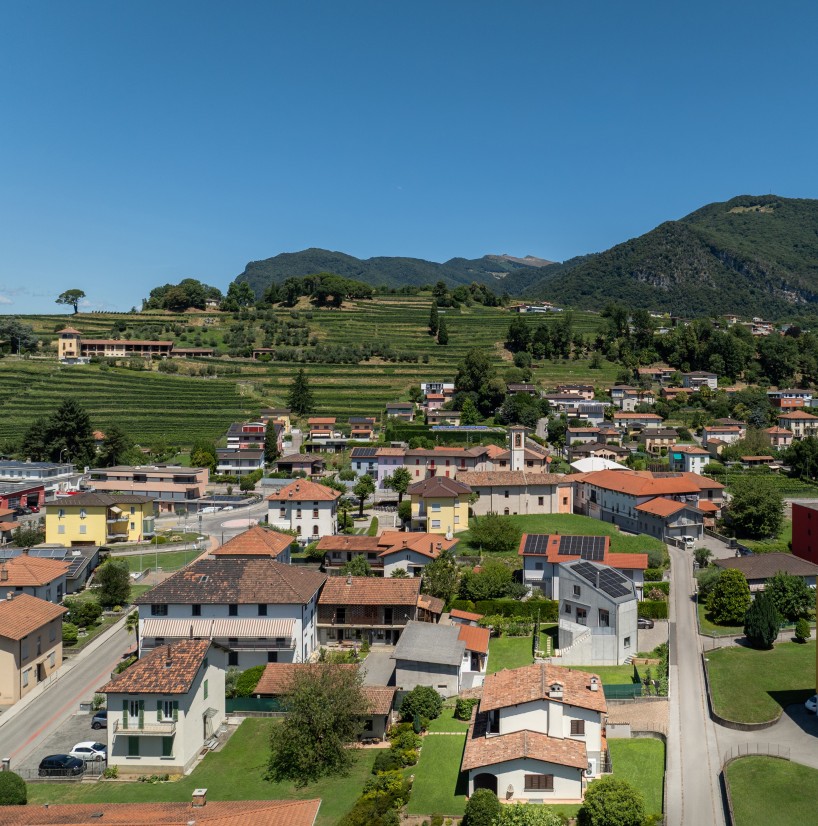 Corte y en blanco para los arquitectos de Davide Macullo
