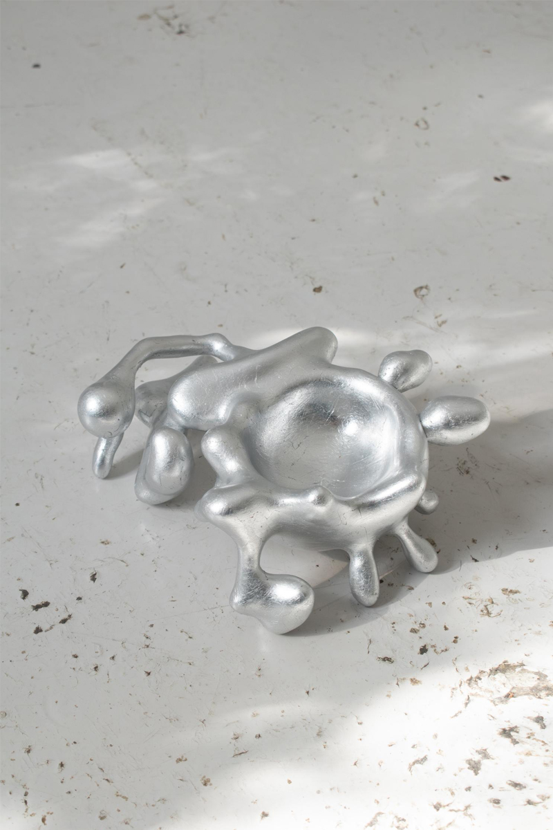 biological growth patterns inform sculptural furniture series by vincent decat