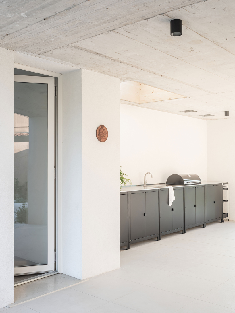 house lb inhabited essentiality 9