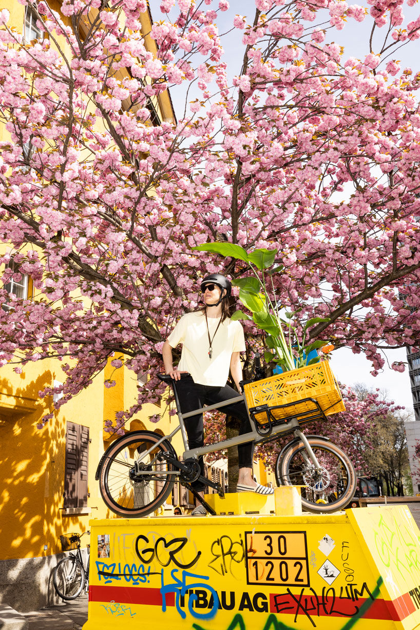 electric and bio, MONoPOLE no O1 bike integrates modular frame for cargo transport