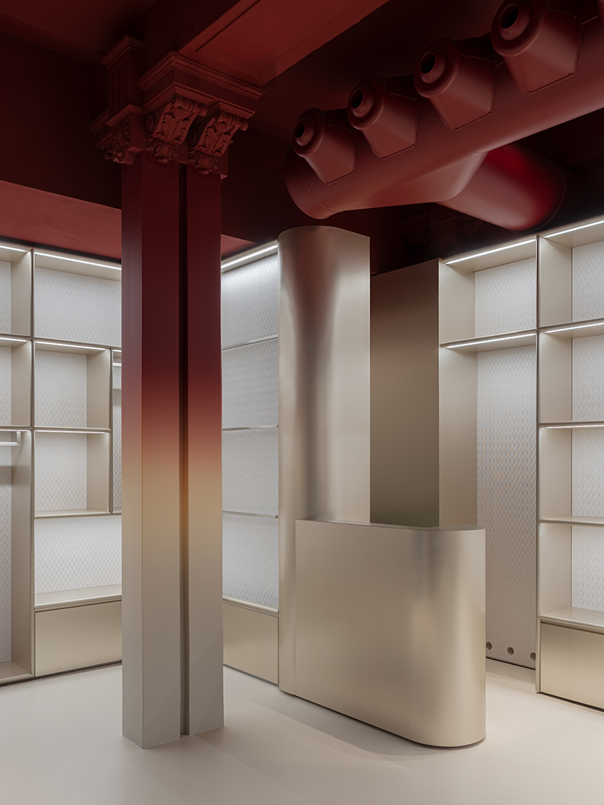 gradient satin-finished metal envelops missoni home boutique by LIT studio in milan