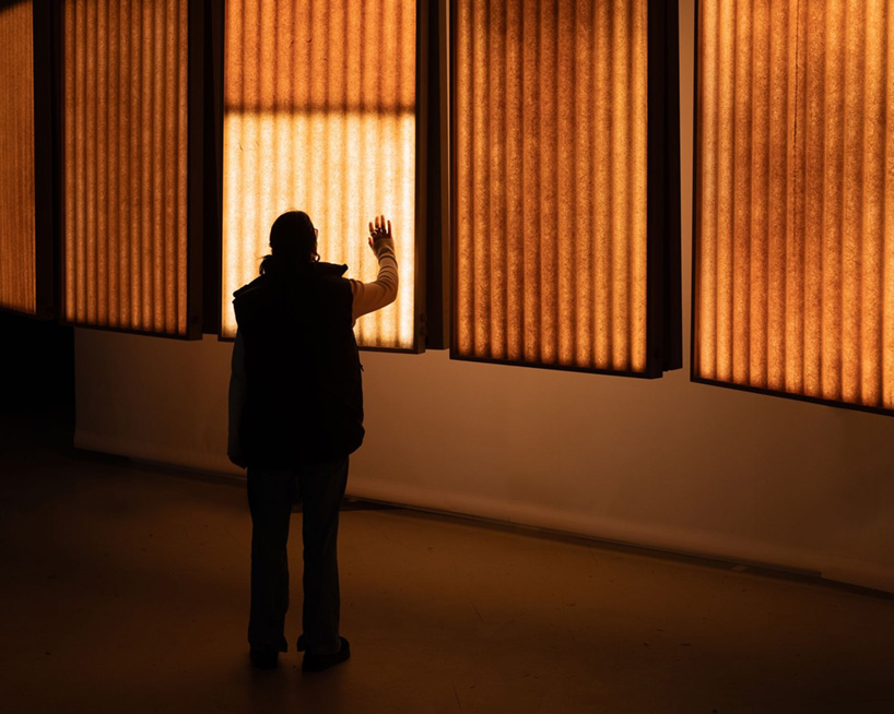 reclaimed corrugated fiberglass panels reform as luminous&nbsp;sculpture by heilig objects - 1