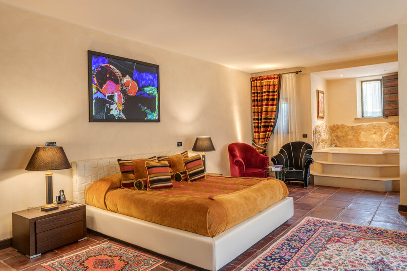 italian painter&rsquo;s works transform il bottaccio luxury hotel into integrated living gallery