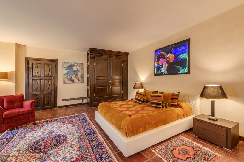 italian painter&rsquo;s works transform il bottaccio luxury hotel into integrated living gallery
