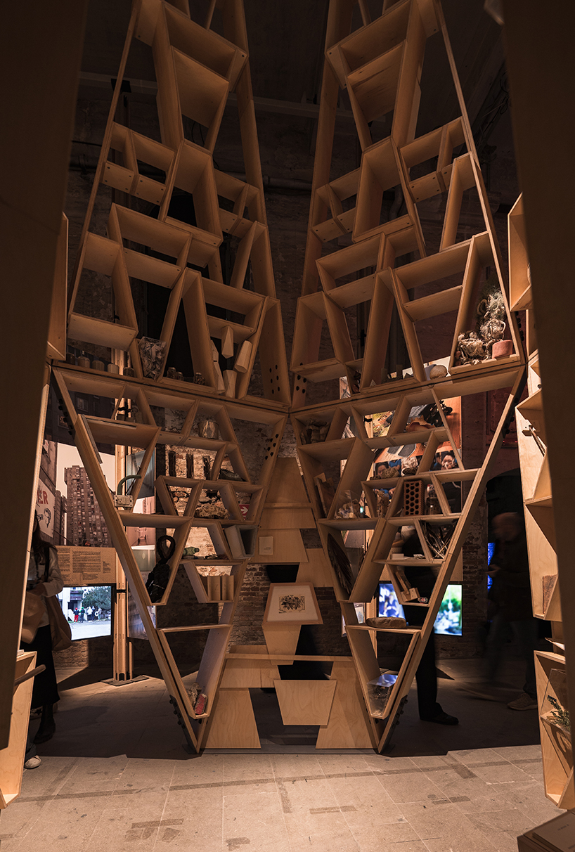 lattice installation unfolds spatial archive of acapulco's urban history at venice biennale
