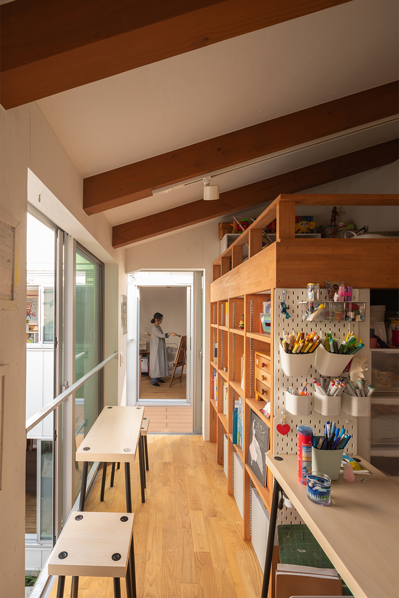 four interconnected volumes enclose courtyard family house in tokyo by takeshi hosaka