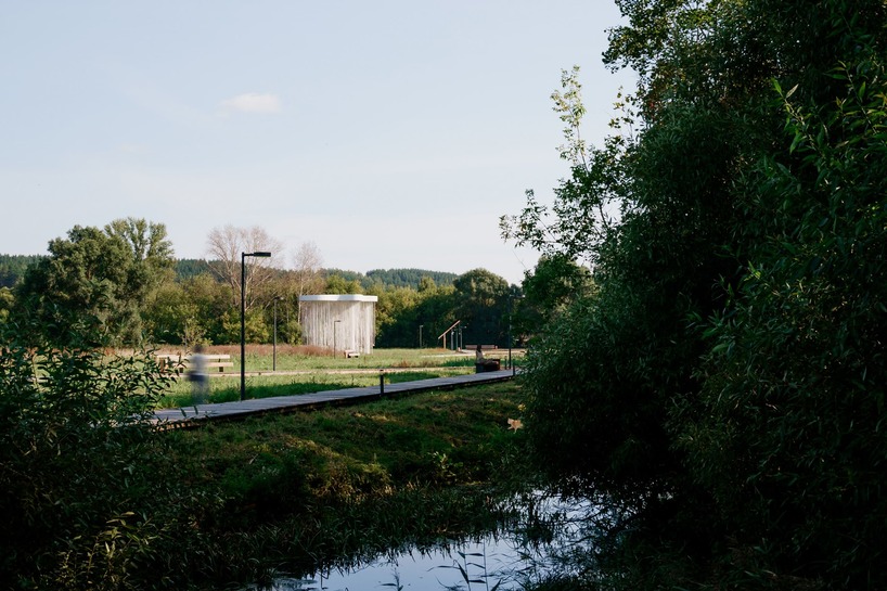 gora architects turns cow pasture into student art park in rural russia