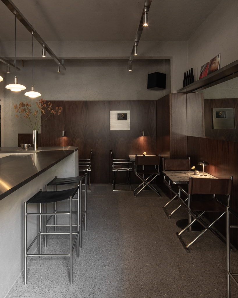 TEXTURA BARBARICA DE LA Capa de estudio Forgant y diseño local en Marne Café, Ciudad de México