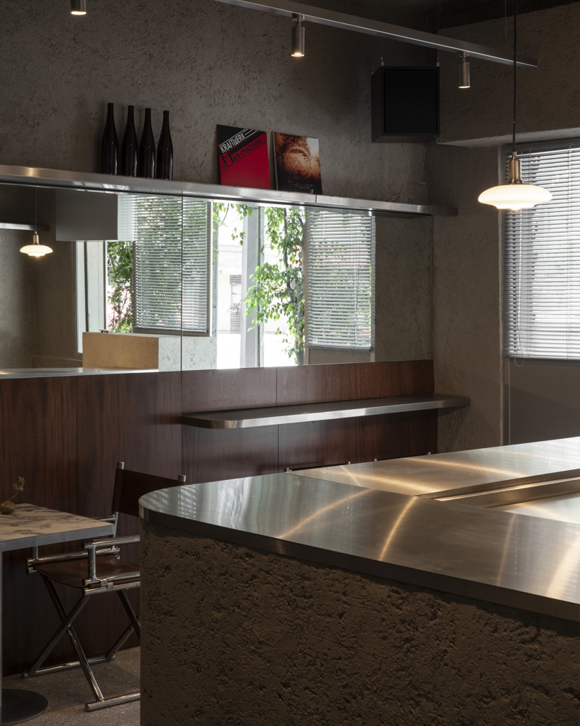 Formant Studio Lears Brutilist Texture and Local Design at Marne Cafe in Mexico City